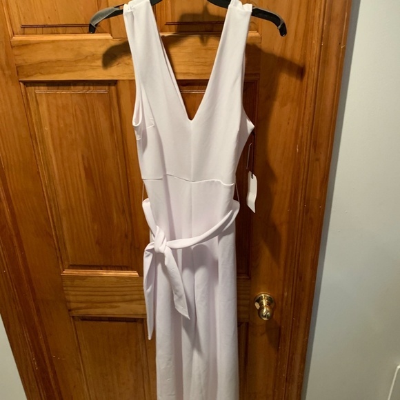 Leith Deep V-neck Sleeveless Jumpsuit in White Medium NWT Flawed - Picture 2 of 9
